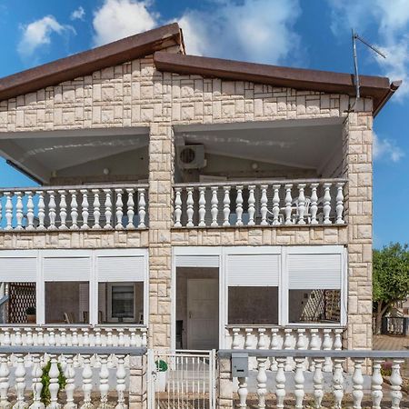 Apartmani Prpic ヴィル エクステリア 写真