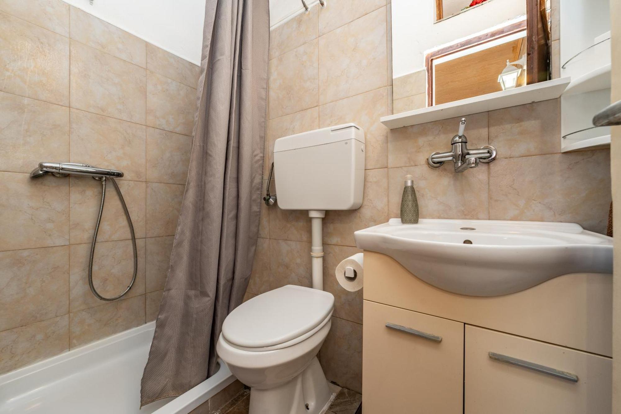 Apartmani Prpic ヴィル エクステリア 写真