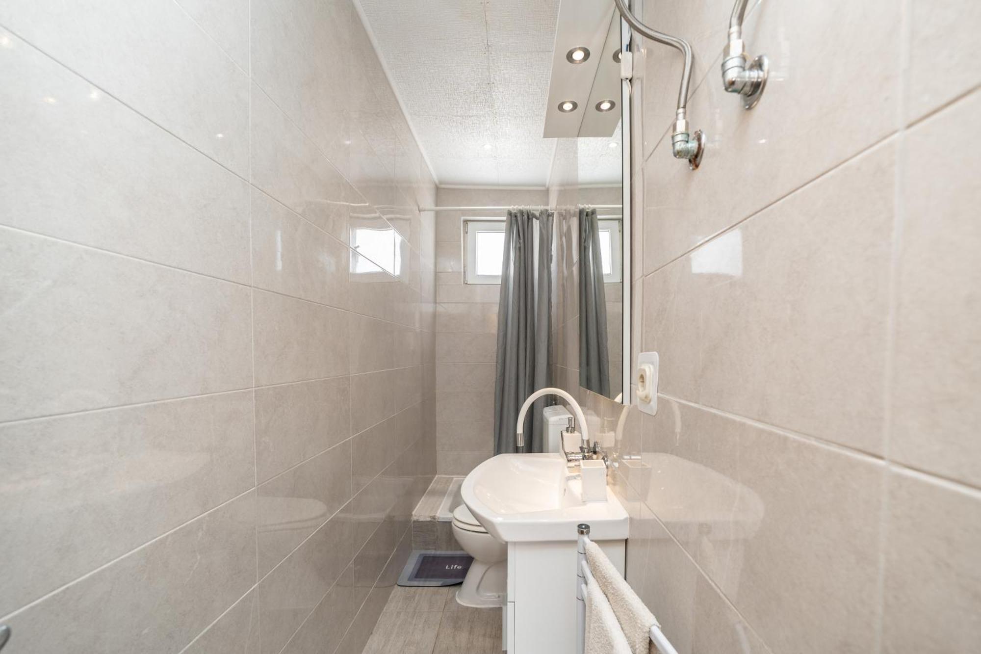Apartmani Prpic ヴィル エクステリア 写真