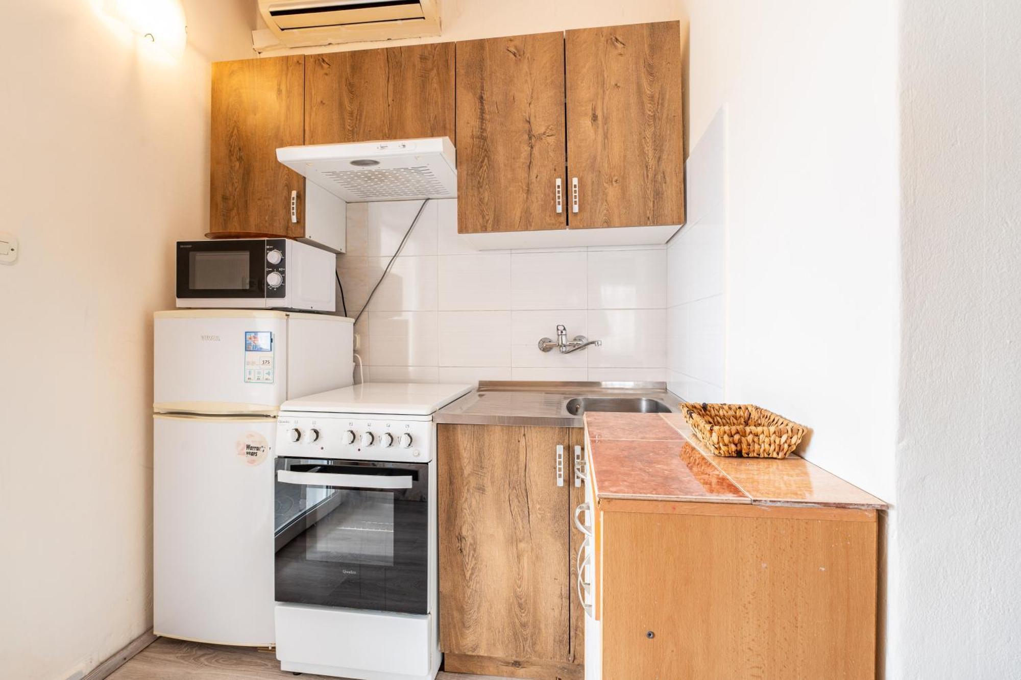 Apartmani Prpic ヴィル エクステリア 写真