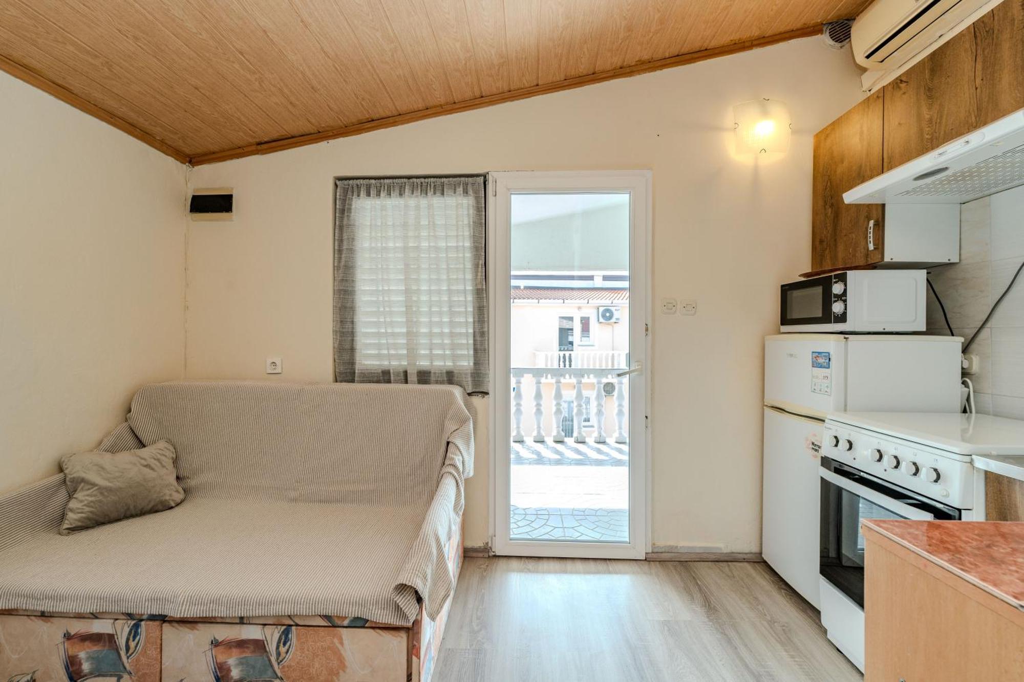 Apartmani Prpic ヴィル エクステリア 写真