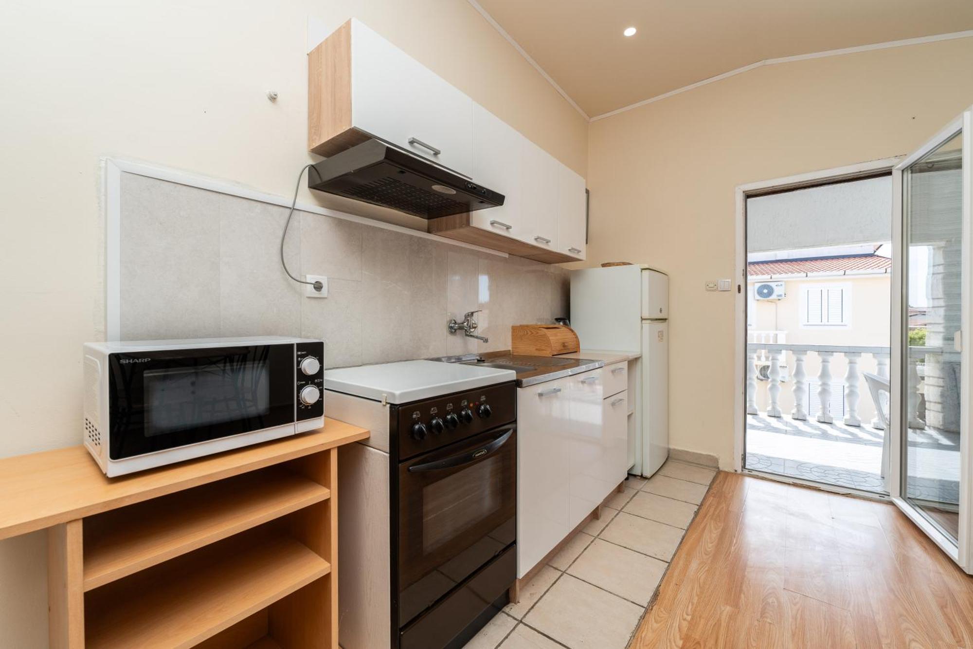 Apartmani Prpic ヴィル エクステリア 写真